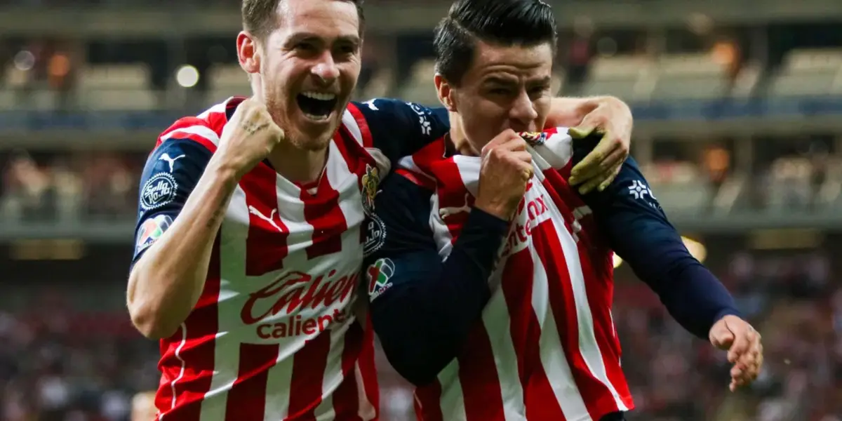 Tras su paso por el Tepatitlán FC en donde consiguió un campeonato, Pável Pérez regresó al Rebaño para jugar en el Tapatío.