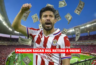 Tras un tormentoso paso por Chivas, Oribe Peralta podría salir del retiro gracias a este equipo.