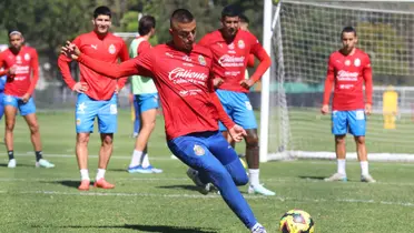 Un refuerzo de Chivas llega pero no para las canchas | Foto: X @chivas