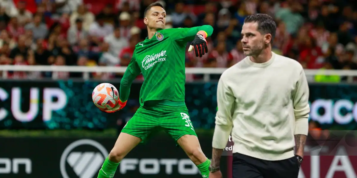 Whalley en partido con Chivas y Gago