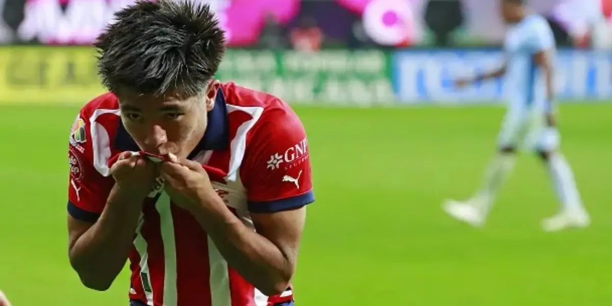 Yael Padilla hizo un golazo y lo celebró tras revisión del VAR | Foto: FDP Radio