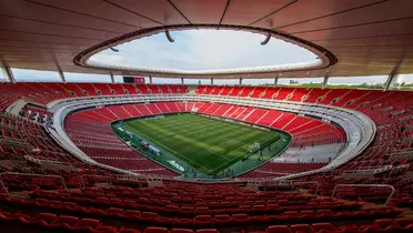 Akron de fondo, tomado de Omnilife