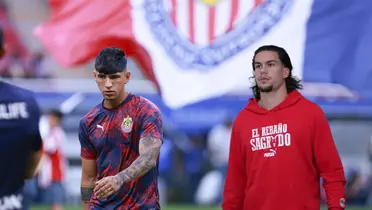 Fondo tomado de Chivas con Cowell al frente